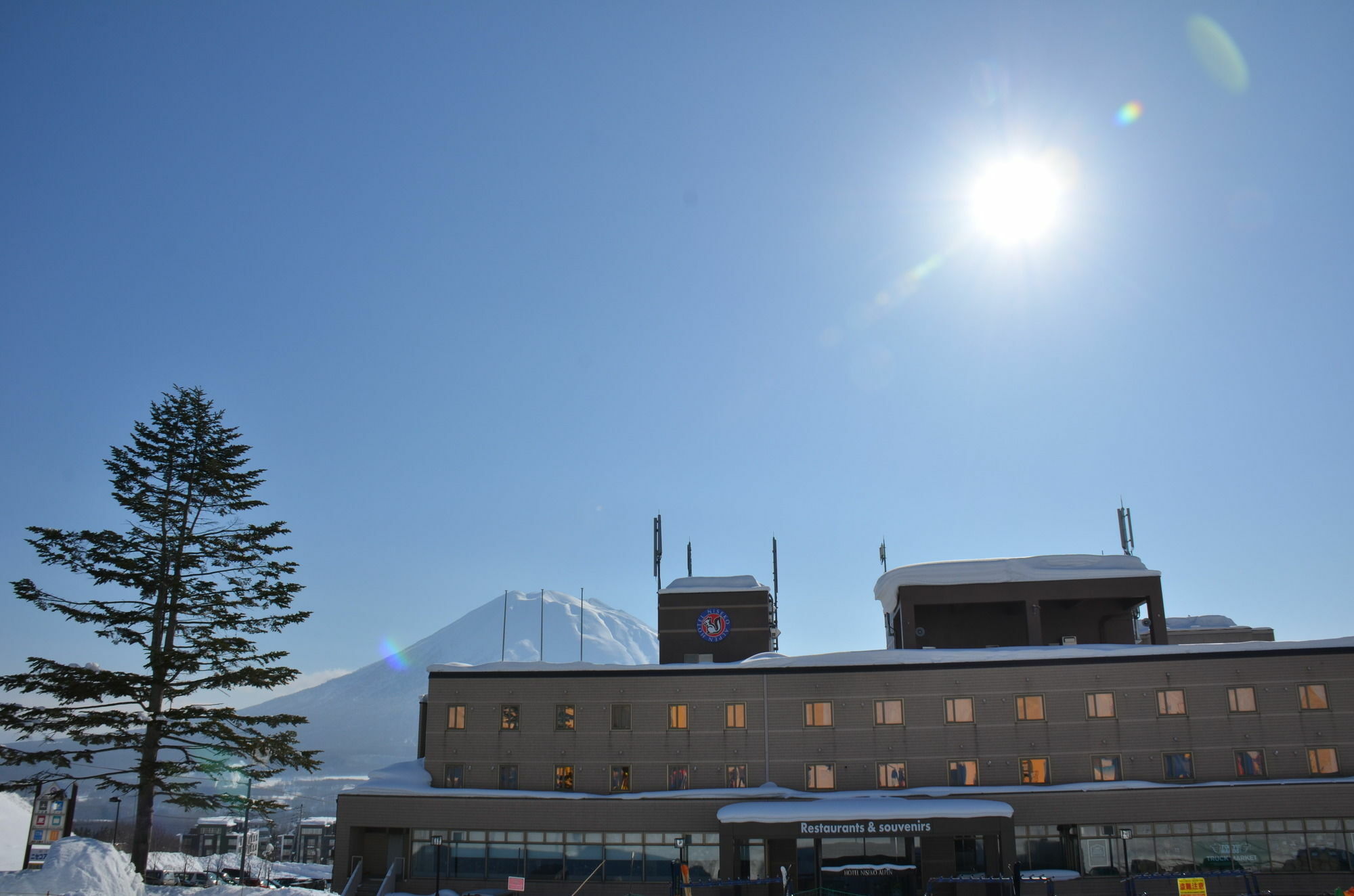 Hotel Niseko Alpen Kutchan Esterno foto